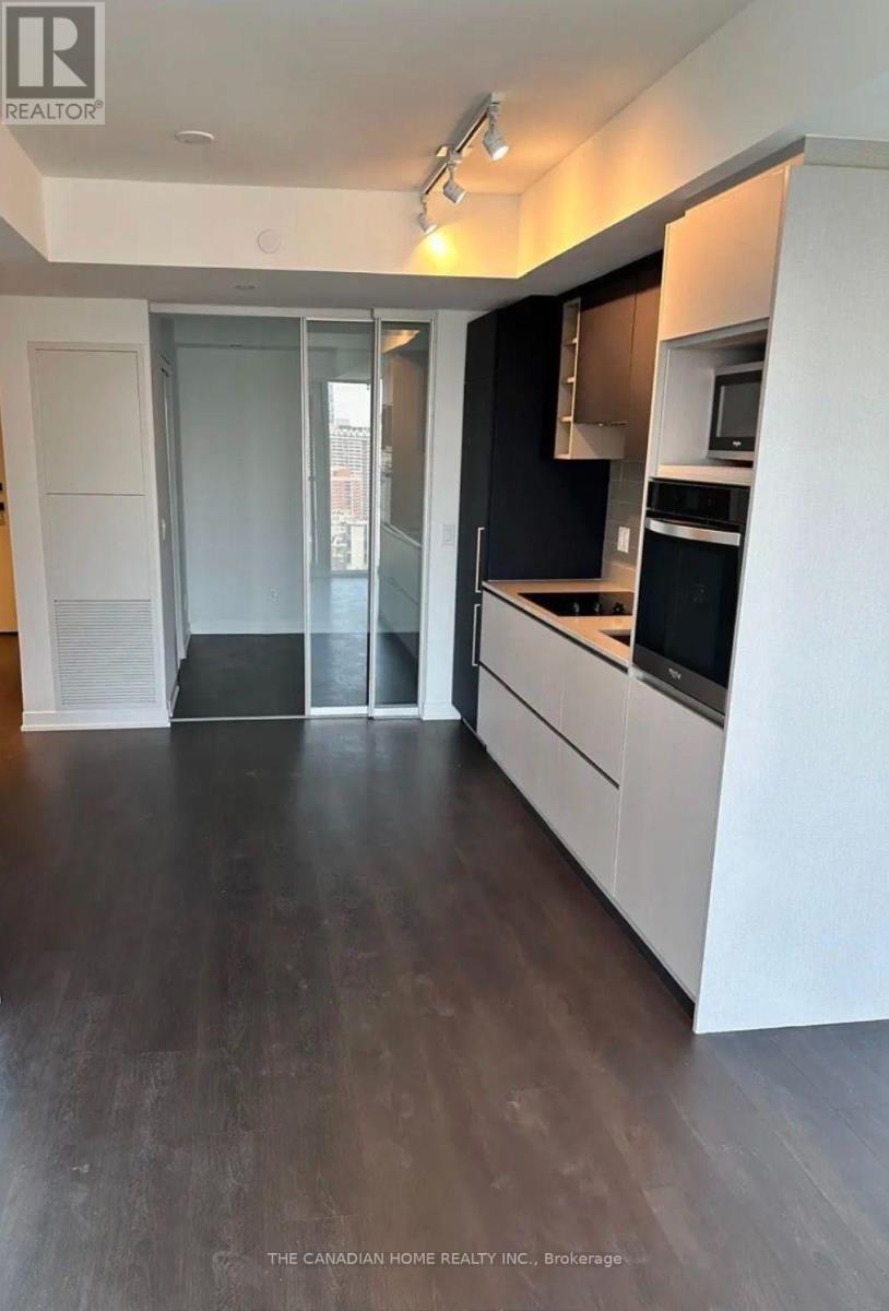 319 Jarvis Street West — photo 11
