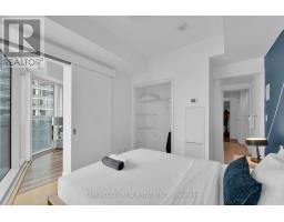 2307 - 12 York Street, Toronto, ON M5J0A9 Photo 12