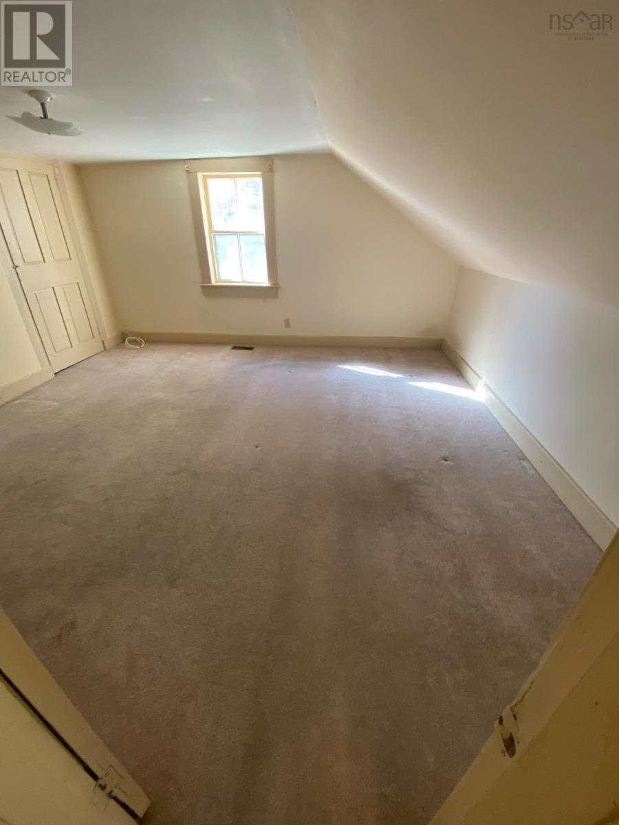 2878 Highway 201 - 21