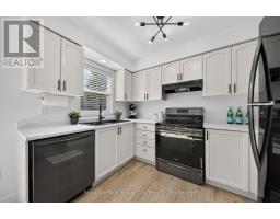 24 Brookfield Crescent, Kitchener, ON N2E0A7 Photo 11