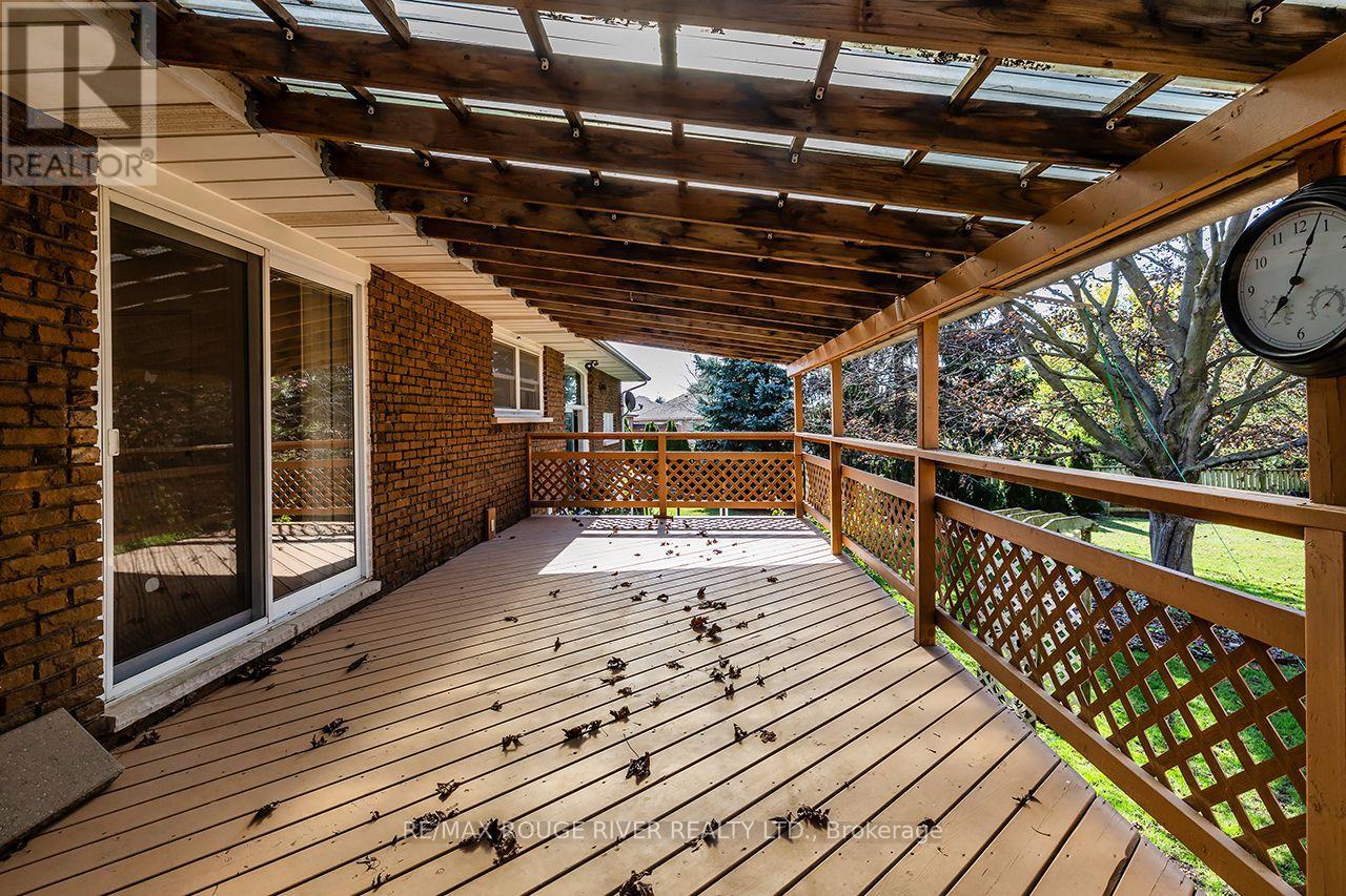184 GARRARD ROAD - 33