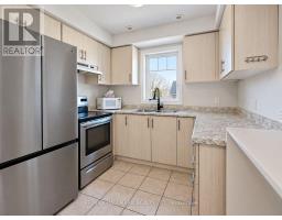 63 Tabaret Crescent, Oshawa, ON L1L0G5 Photo 9