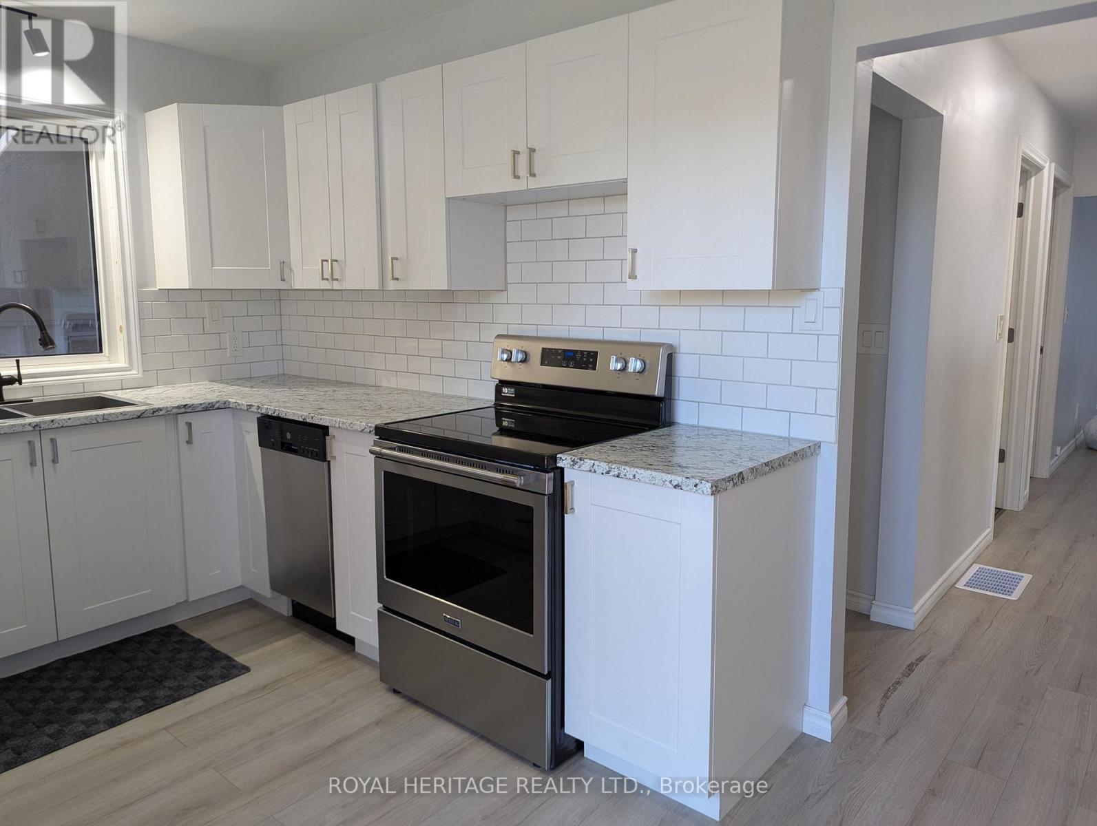 56 Liberty Street South, Clarington, ON photo 13