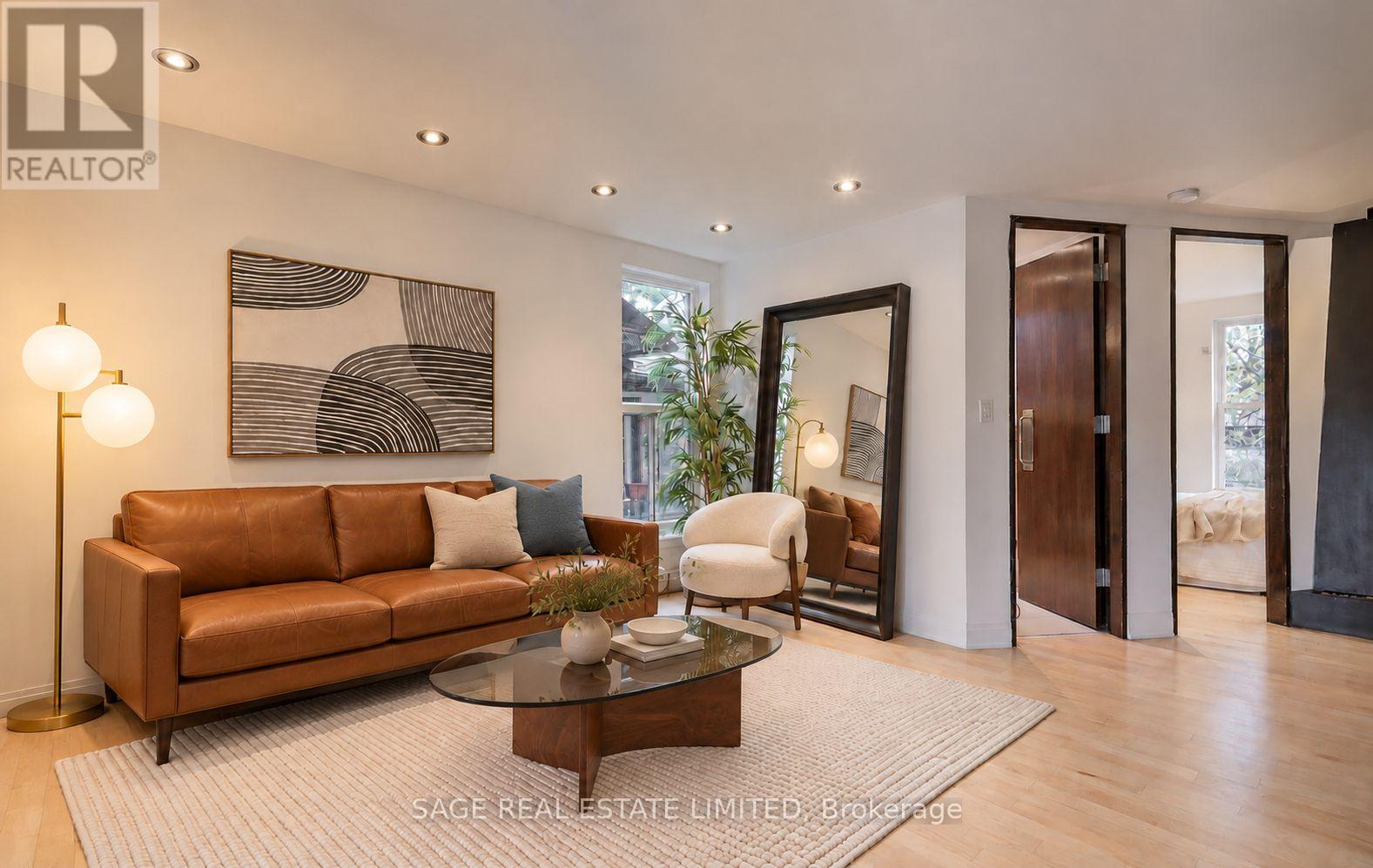 86 Dupont Street — photo 18