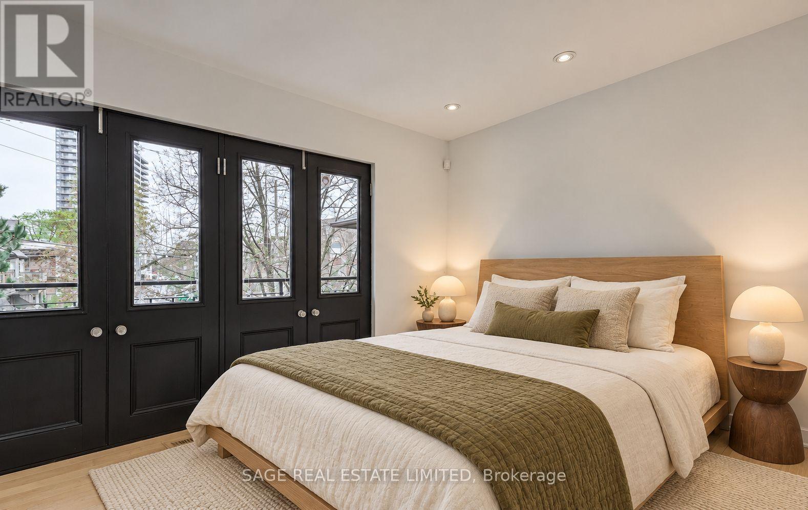 86 Dupont Street — photo 21