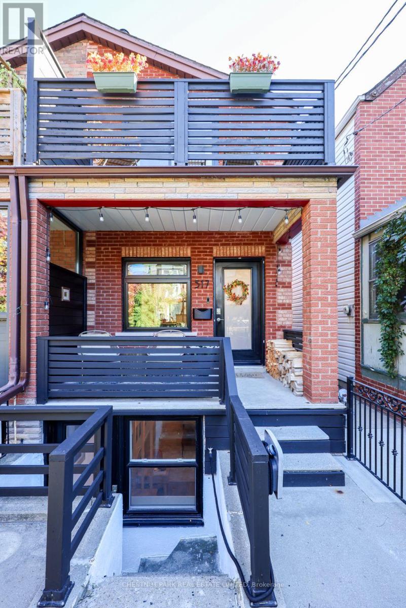 517 Crawford Street, Toronto, ON photo 3