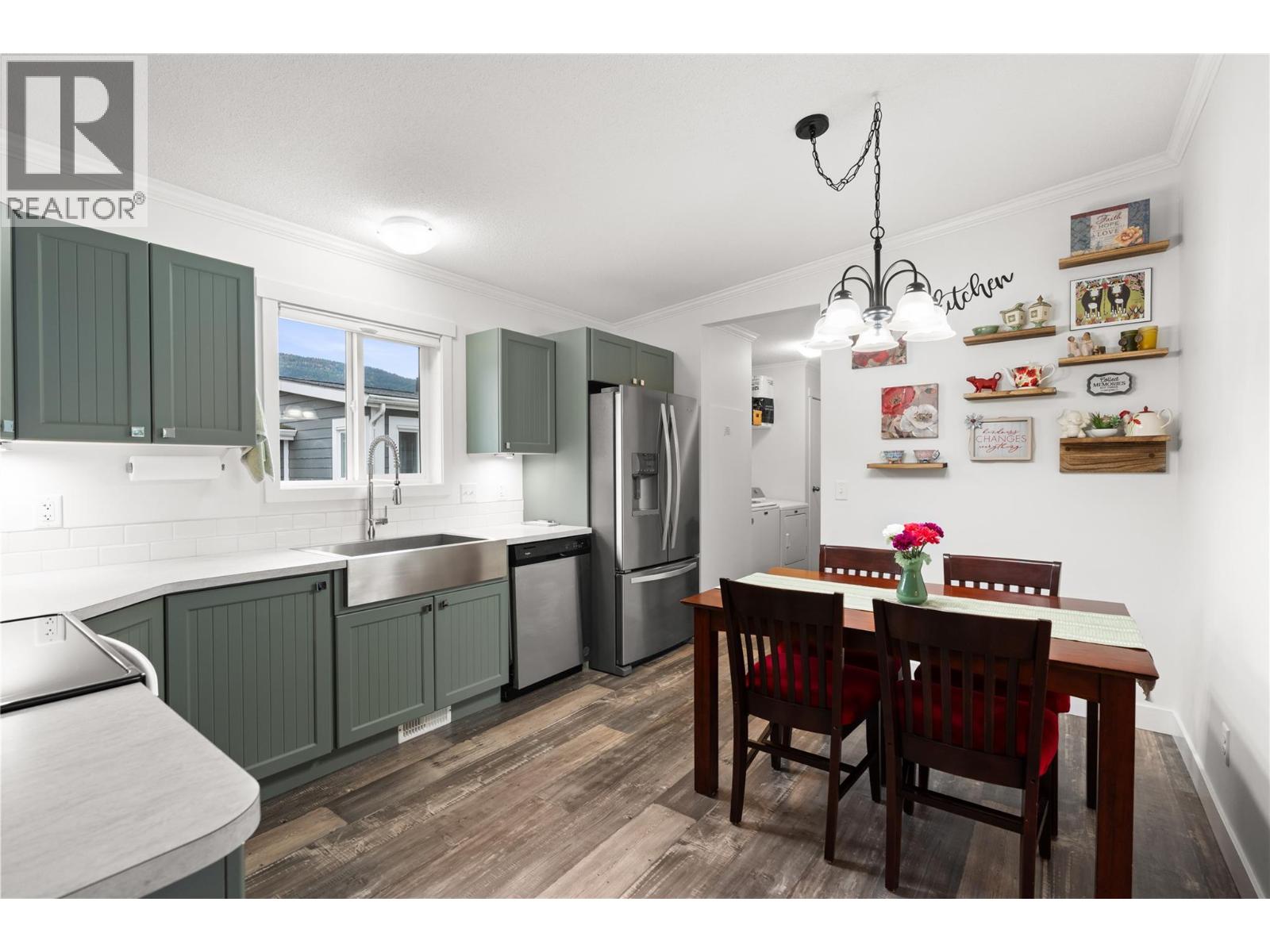 3 Bed, 2 Bath Apartment for Sale in Vernon – 4701 Pleasant Valley Road Unit# 13, Vernon - Image 3