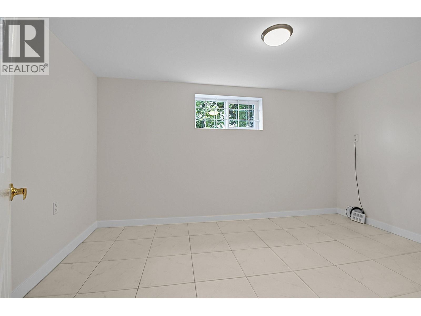 Photo of 2216 E 41ST AVENUE 23