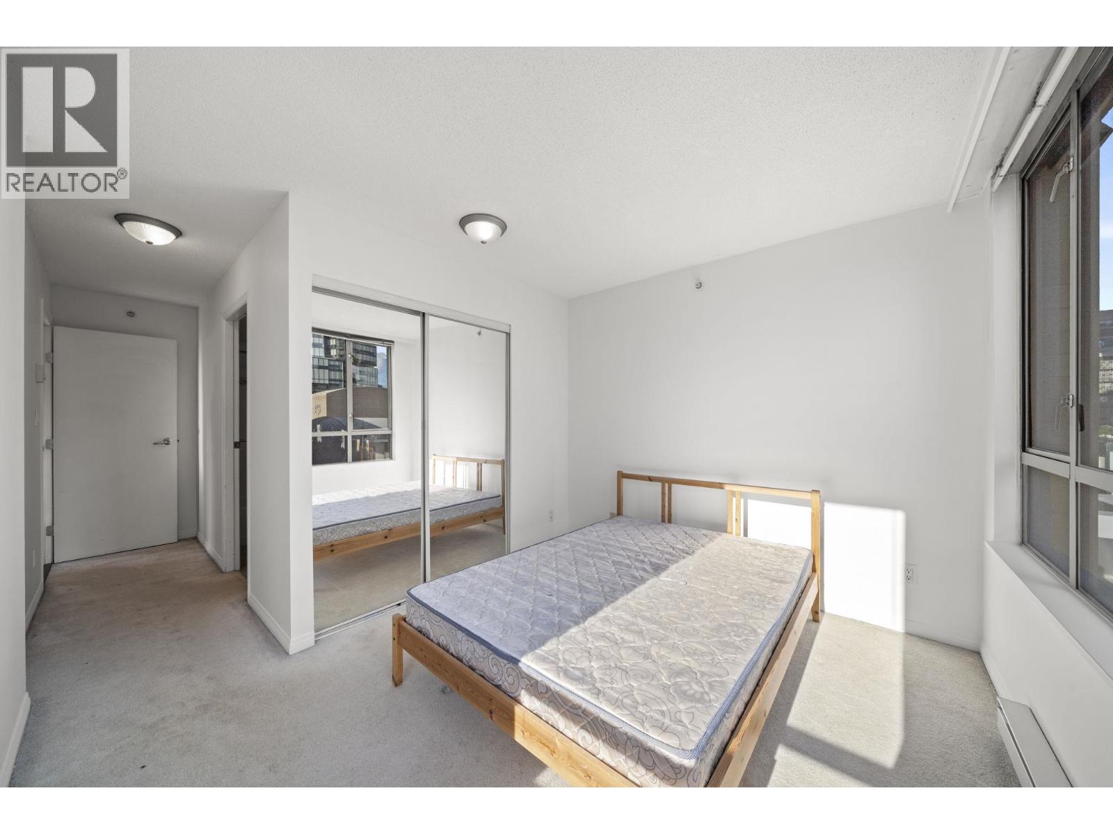 Photo of 1008 822 HOMER STREET 27