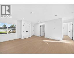 911 Penmeadows Road SE - photo 12