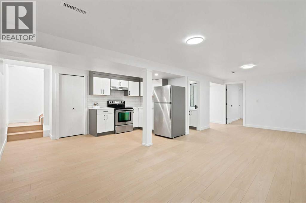 19 Mardale Crescent NE - photo 38