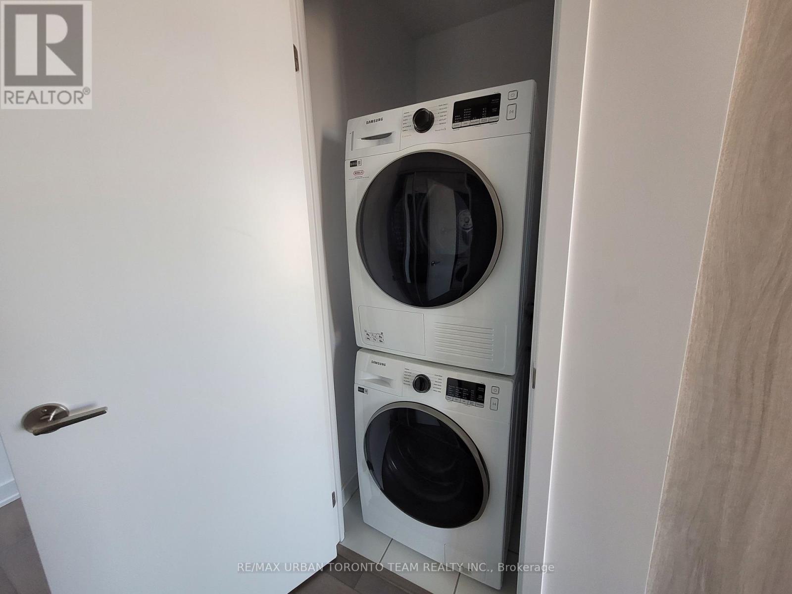 60 Honeycrisp Crescent — photo 10
