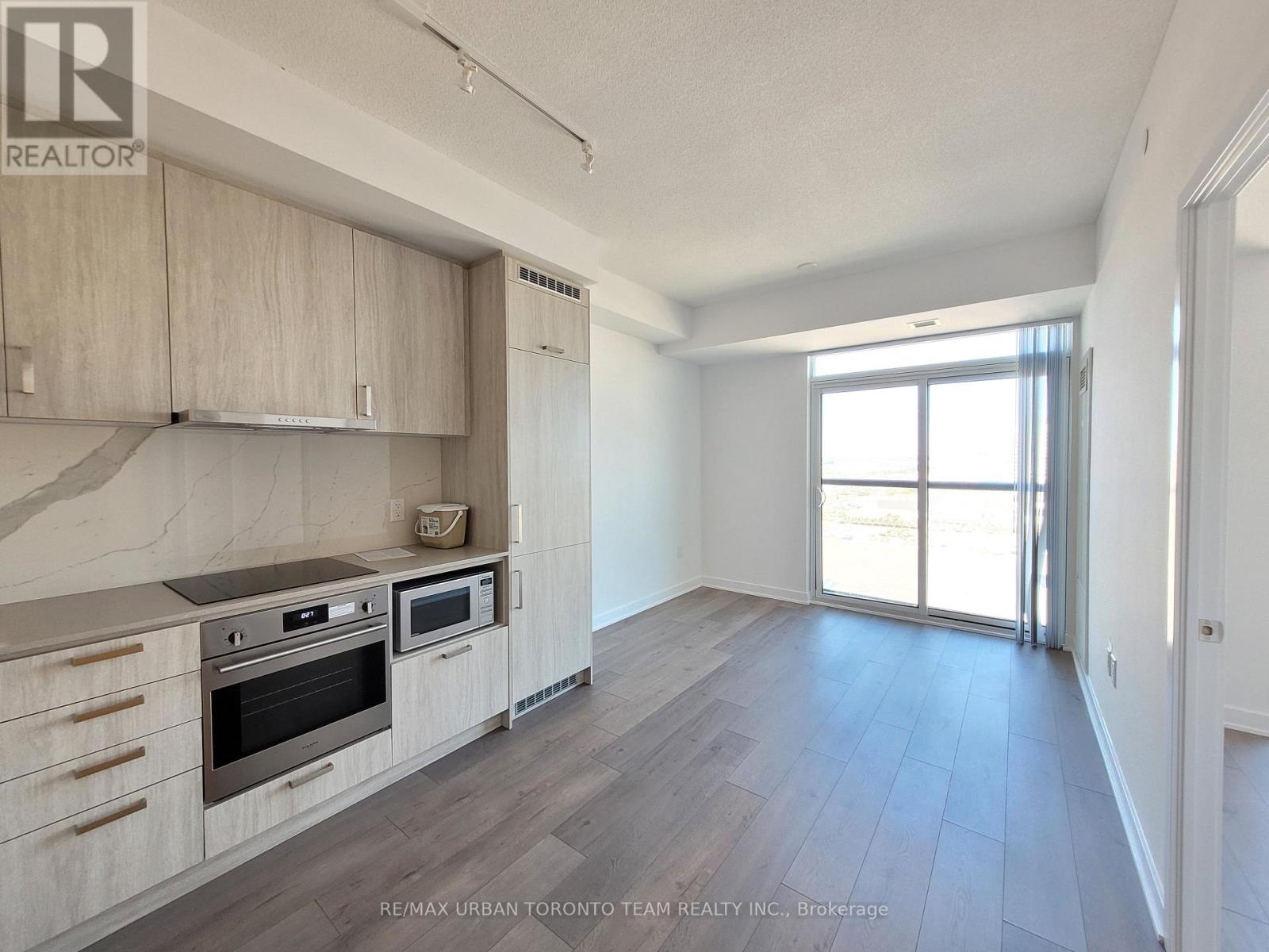 1208 - 60 HONEYCRISP CRESCENT, Vaughan (Vaughan Corporate Centre) — photo 4