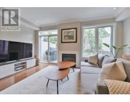 Kitchen - 114 - 1331 Major Mackenzie Drive, Vaughan, ON L6A4W4 Photo 7