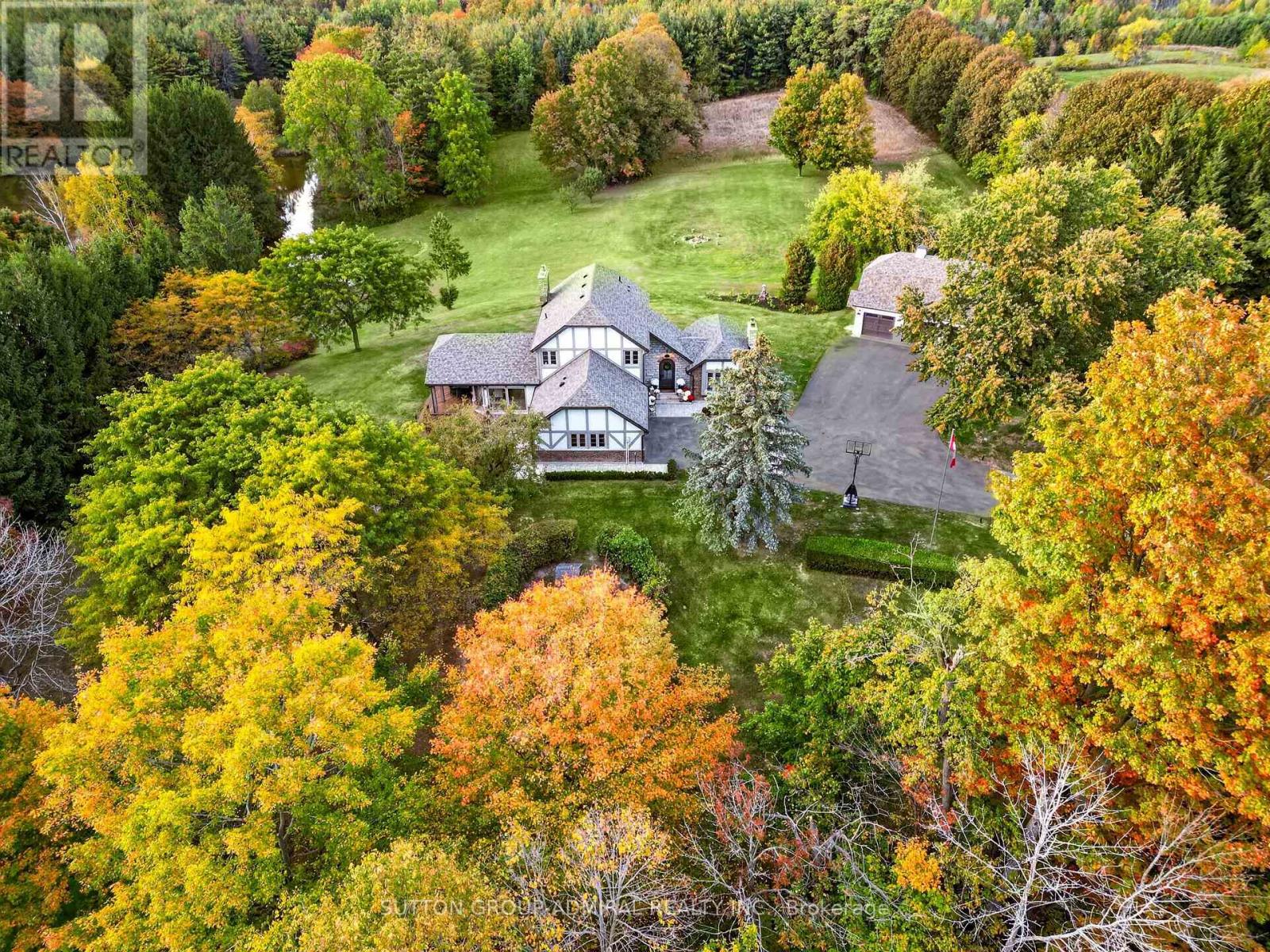 8400 19th Sideroad, King, ON photo 46