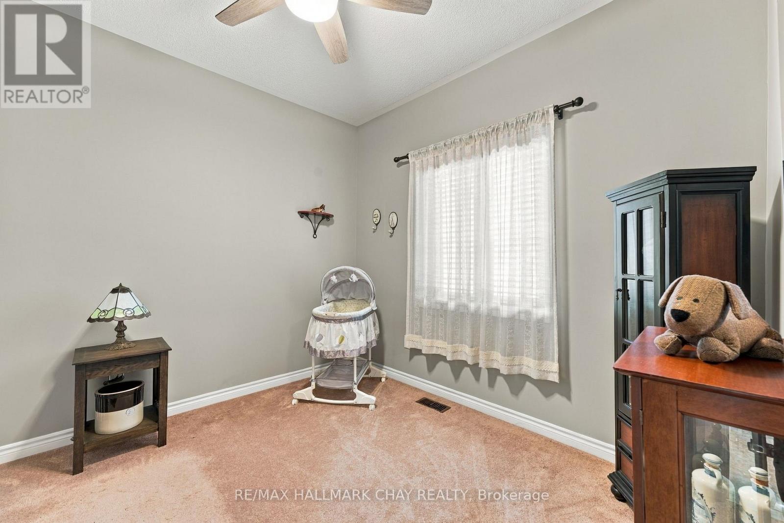 171 Gold Park Gate — photo 13