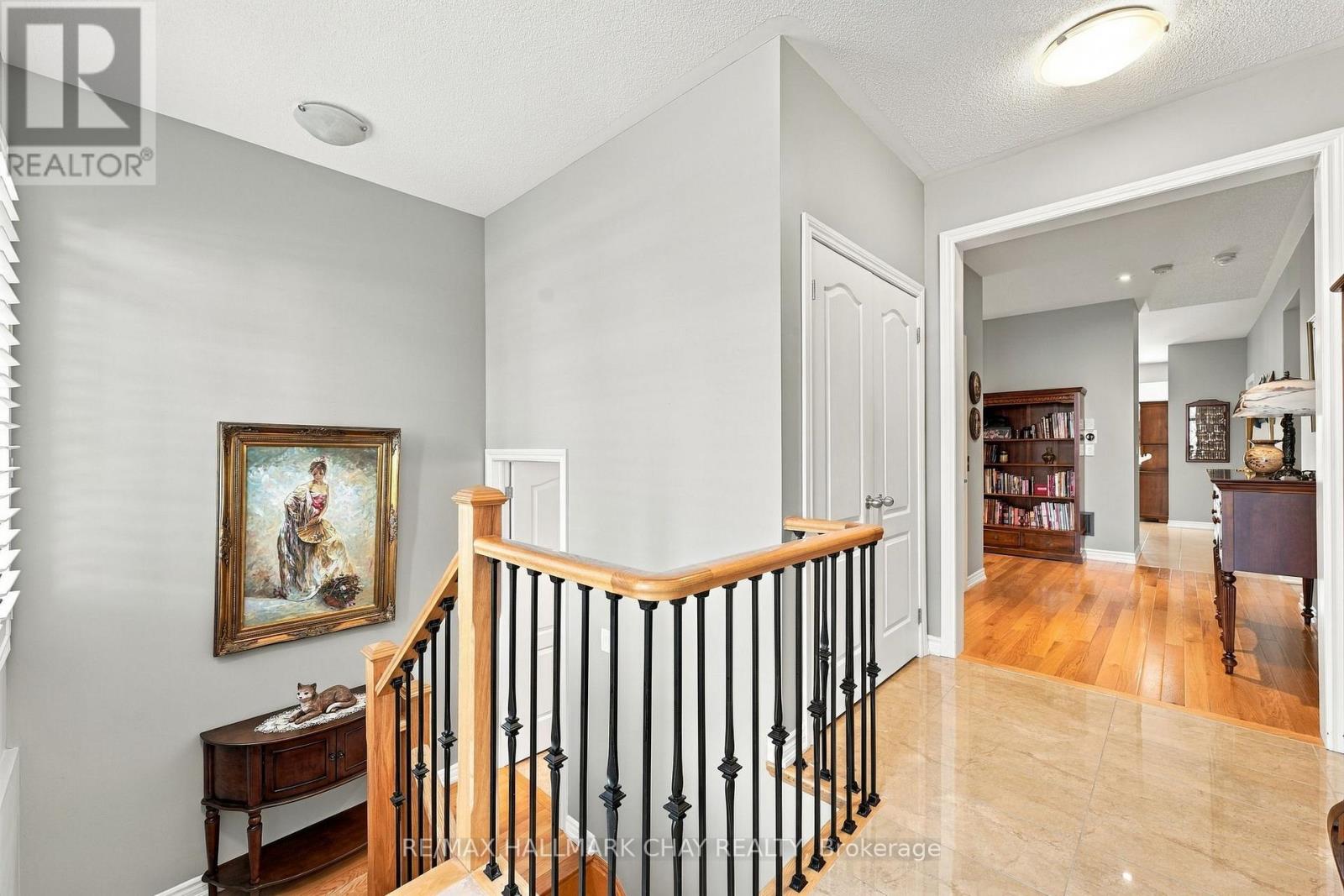 171 Gold Park Gate — photo 16