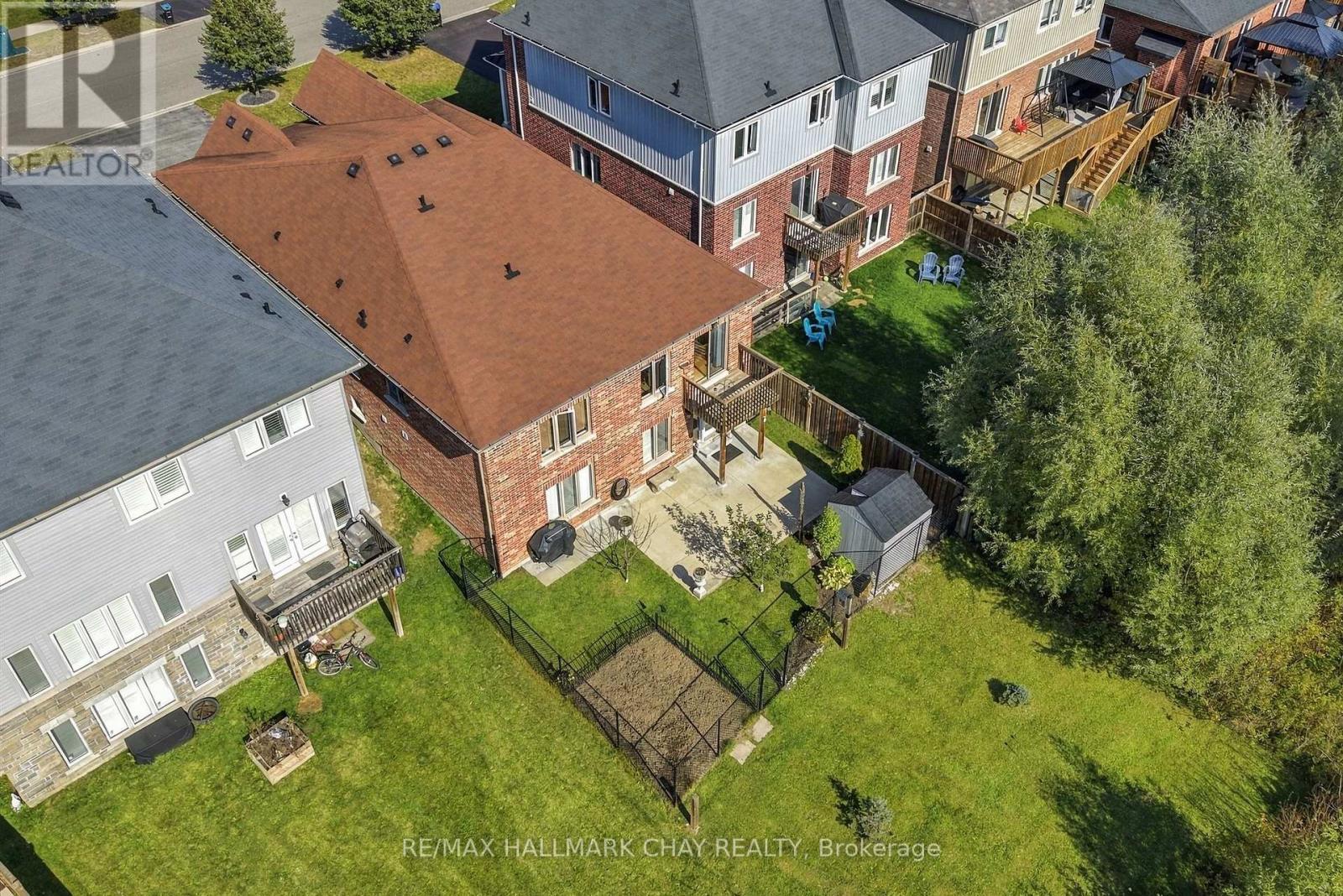 171 Gold Park Gate — photo 30