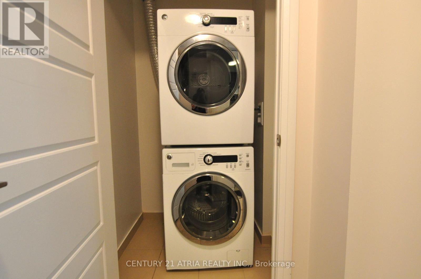 1 Uptown Drive — photo 10