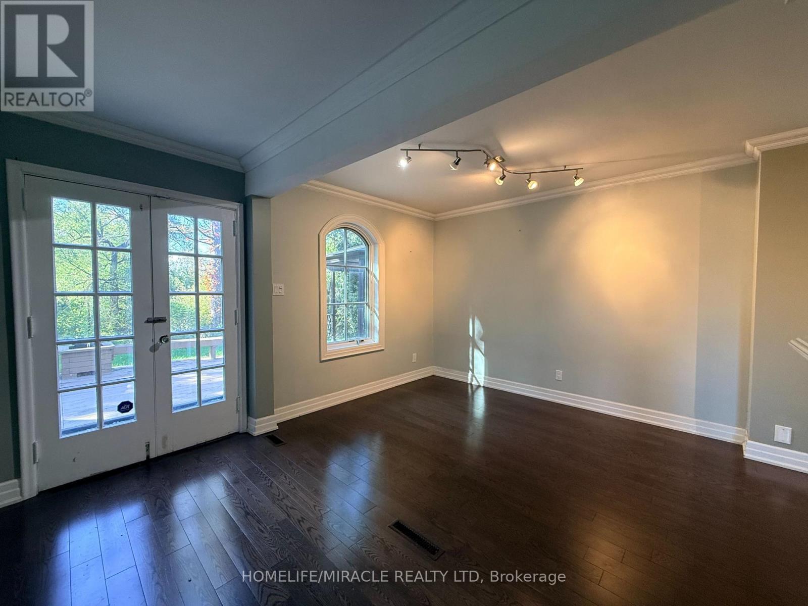 10 Yorkton Boulevard, Markham, ON photo 20