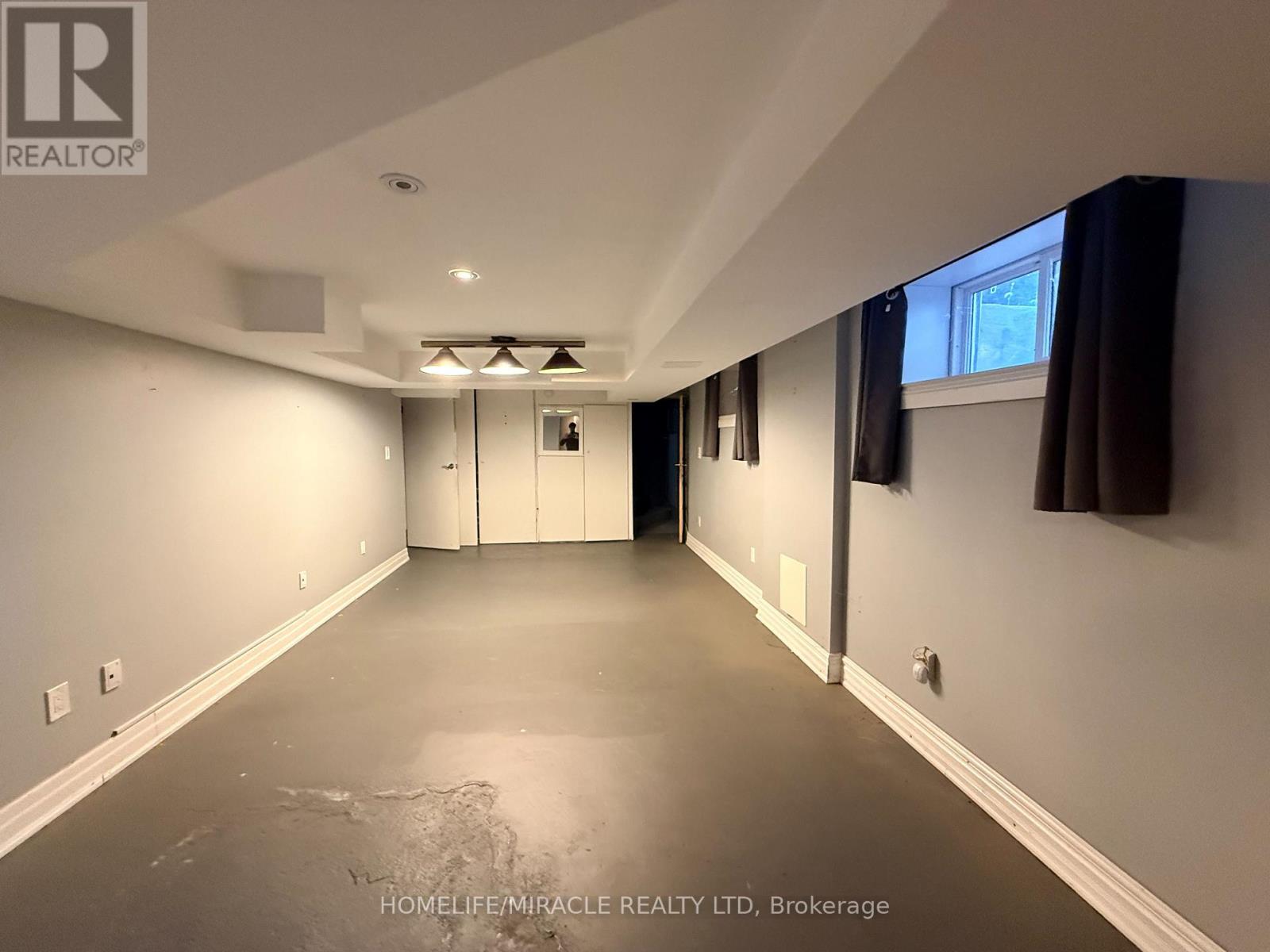 10 Yorkton Boulevard, Markham, ON photo 35