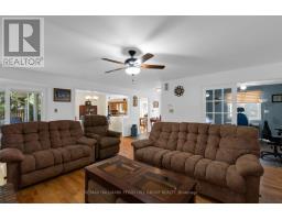 Kitchen - 414 Horseshoe Valley Road E, Oro Medonte, ON L0K1E0 Photo 6