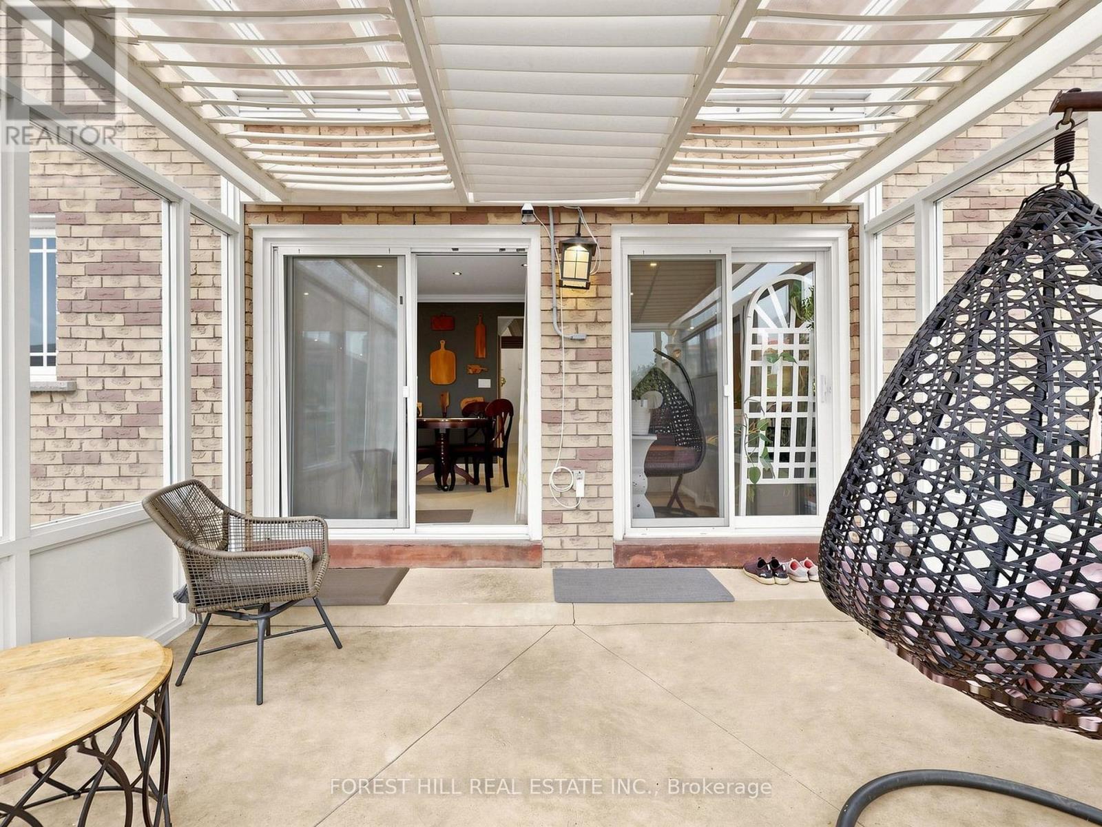 1631 MEADOWFIELD CRESCENT - 41