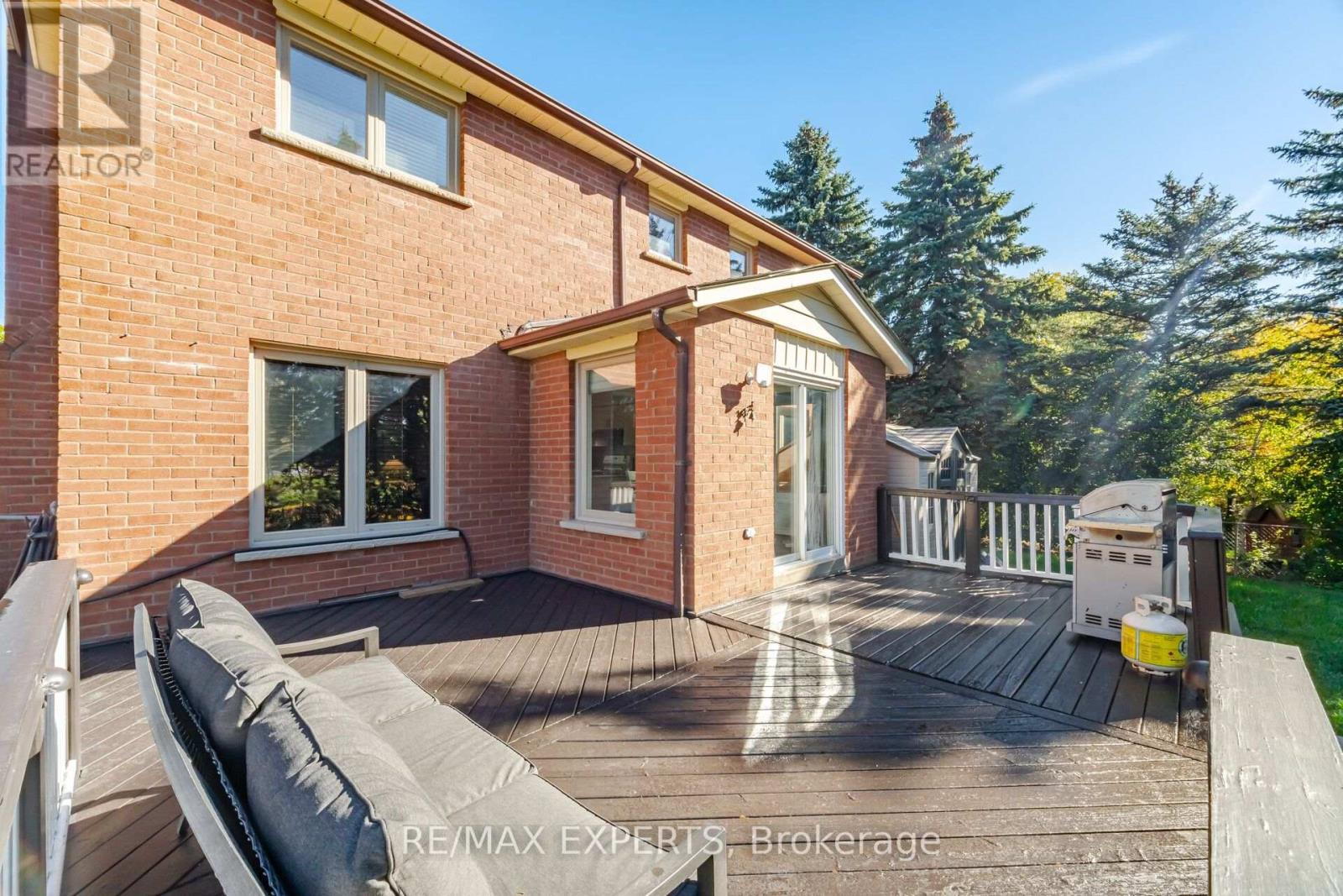 98 De Rose Avenue, Caledon, ON photo 43