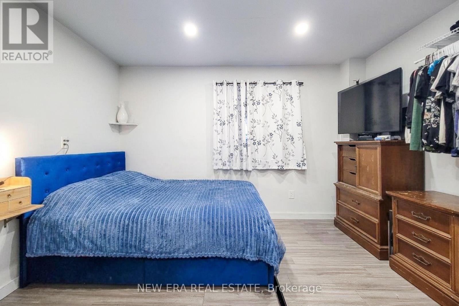 38 Clifford Avenue, Welland, ON photo 26