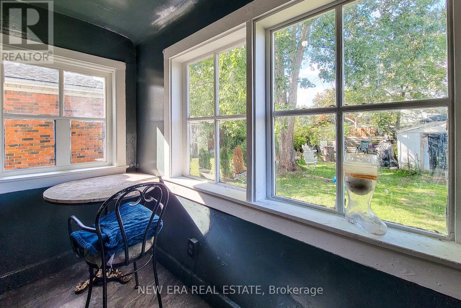 38 Clifford Avenue, Welland, ON photo 29