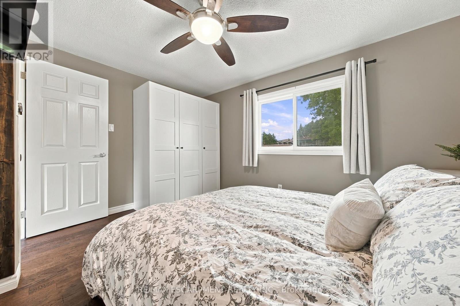 19 Hillsdale Court, Hamilton, ON photo 22