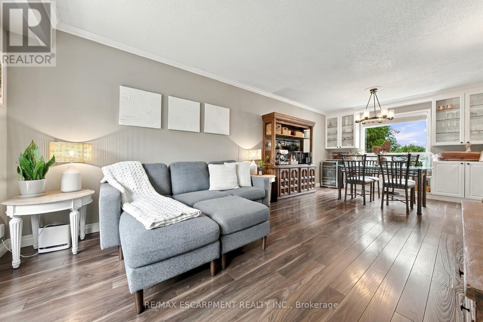 19 HILLSDALE COURT, Hamilton (Dundas) — photo 5