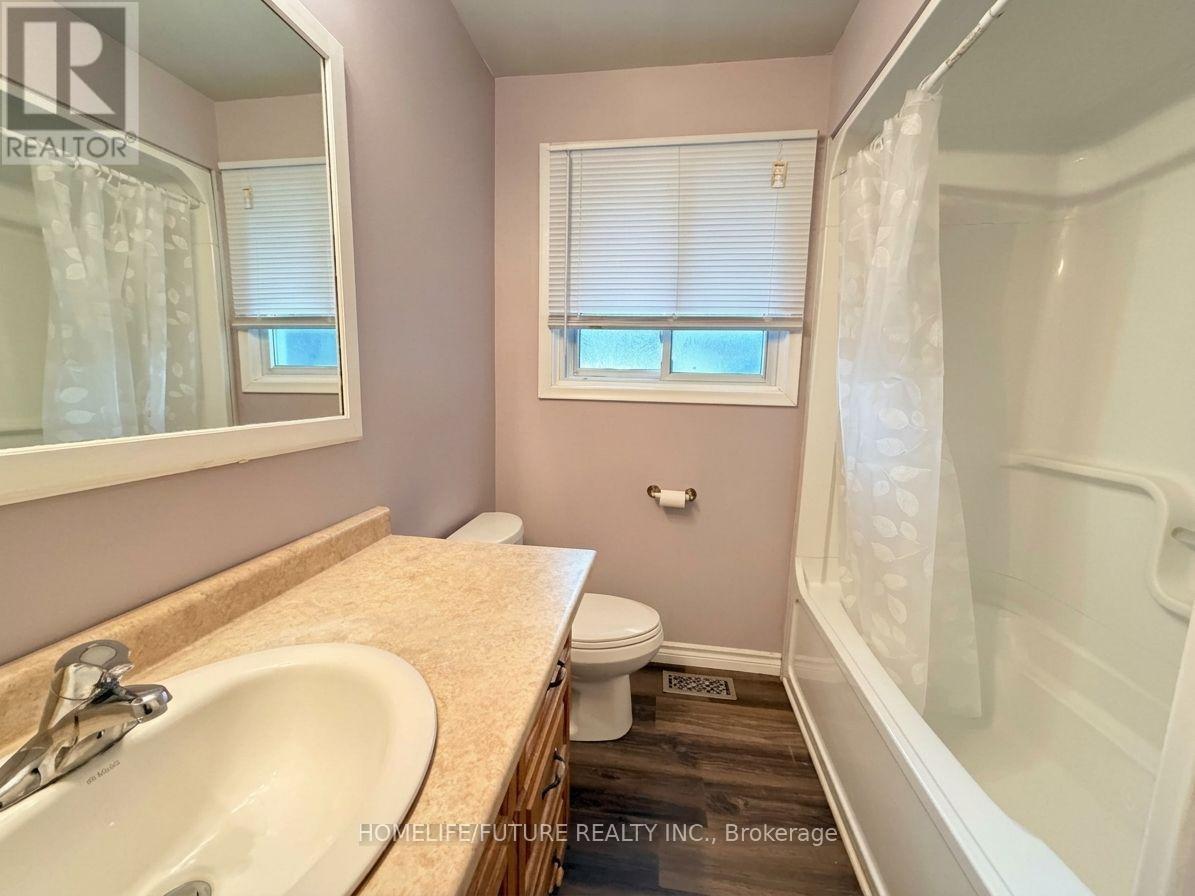 272 Kinzie Avenue, Kitchener, ON photo 20