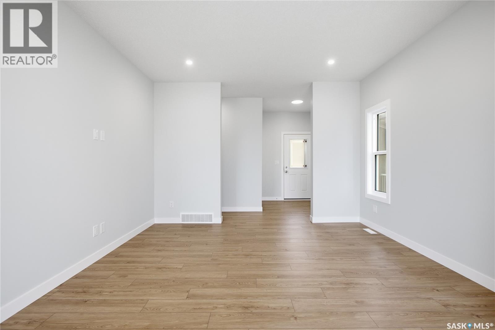 211 Cockcroft STREET, Saskatoon — photo 3