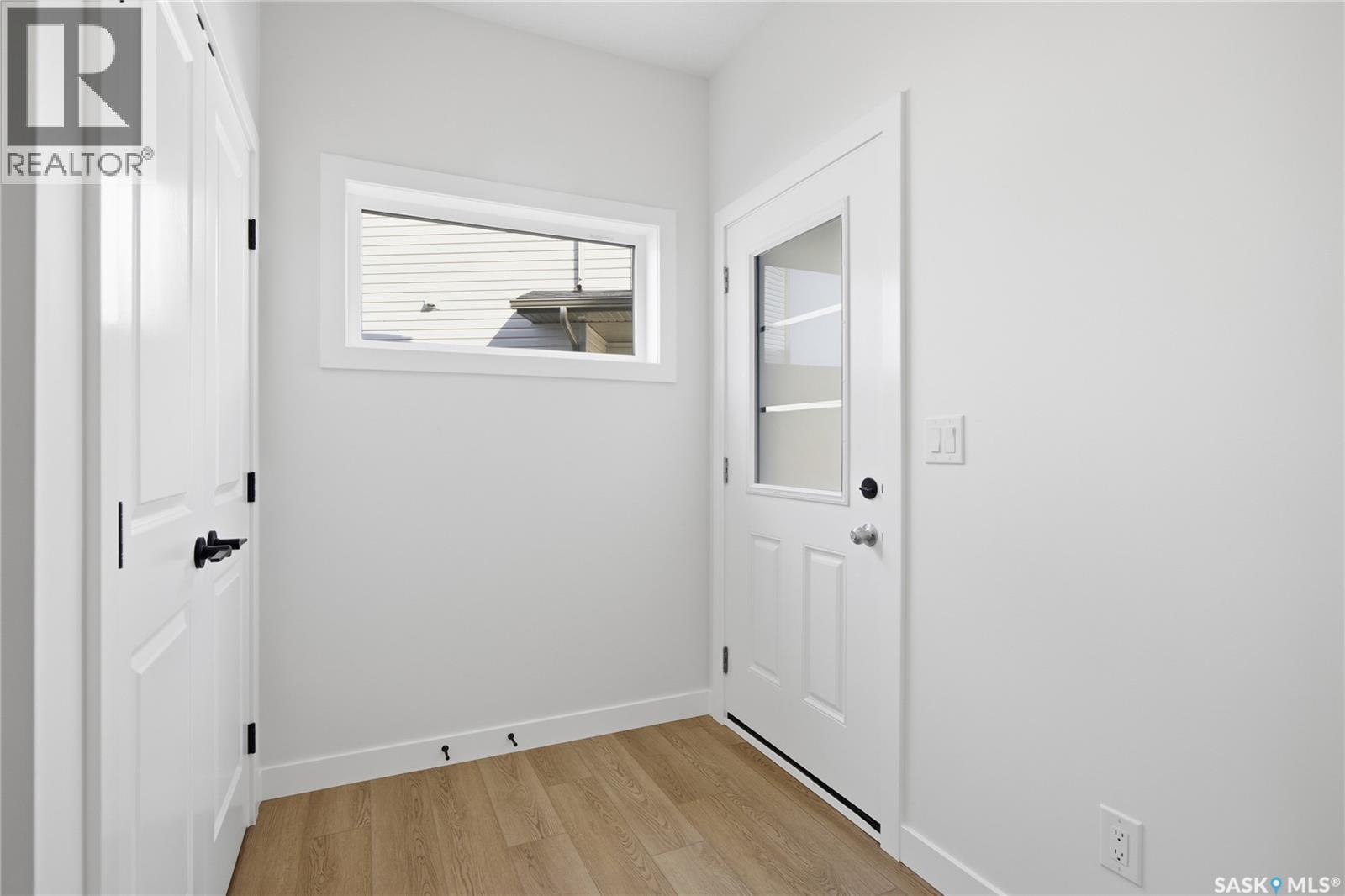 442 Cockcroft PLACE, Saskatoon — photo 2