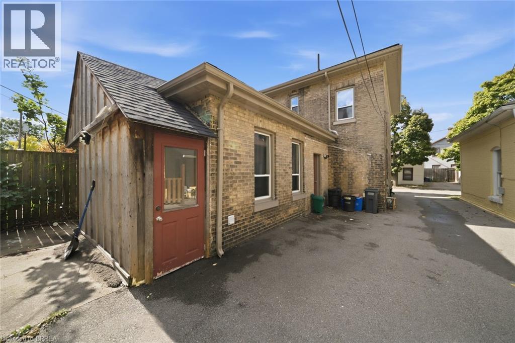 97 Queen Street — photo 22