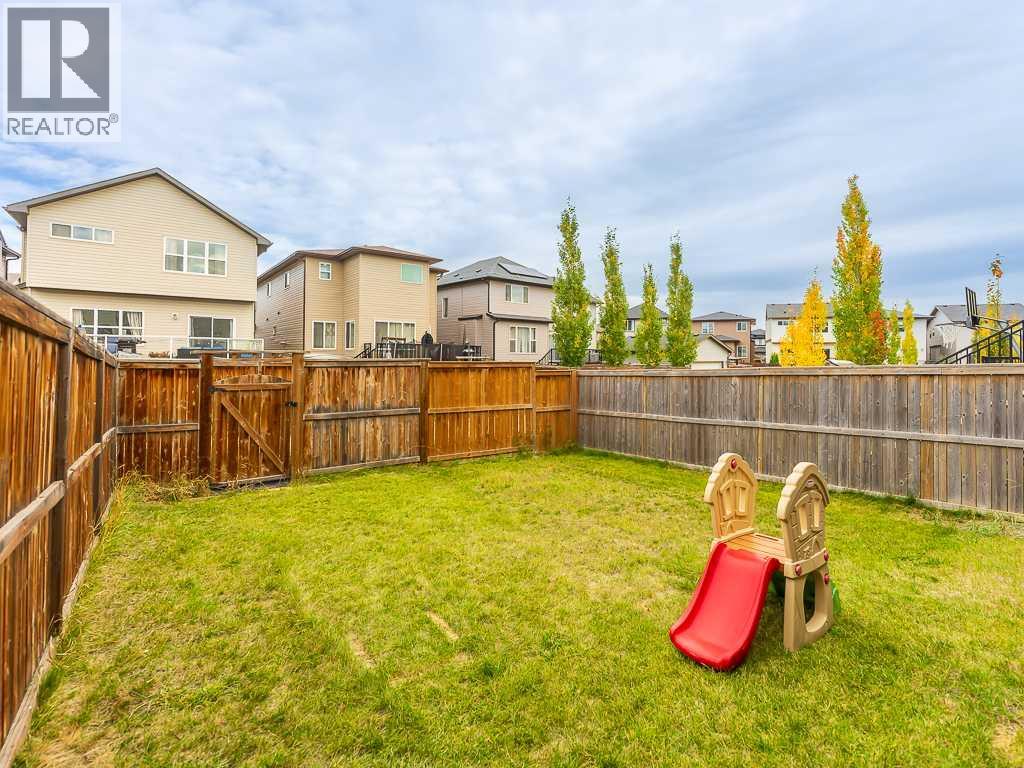 393 Panton Way NW - Image 17