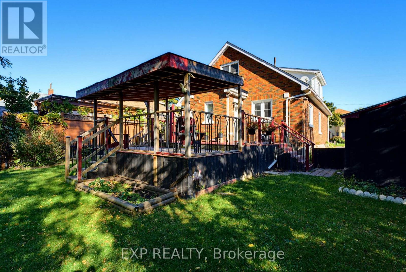 78 Terrace Hill Street, Brantford, ON photo 36
