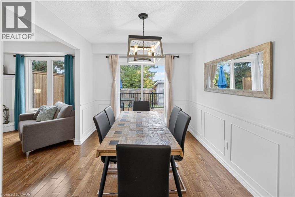 2 Cindy Avenue — photo 12