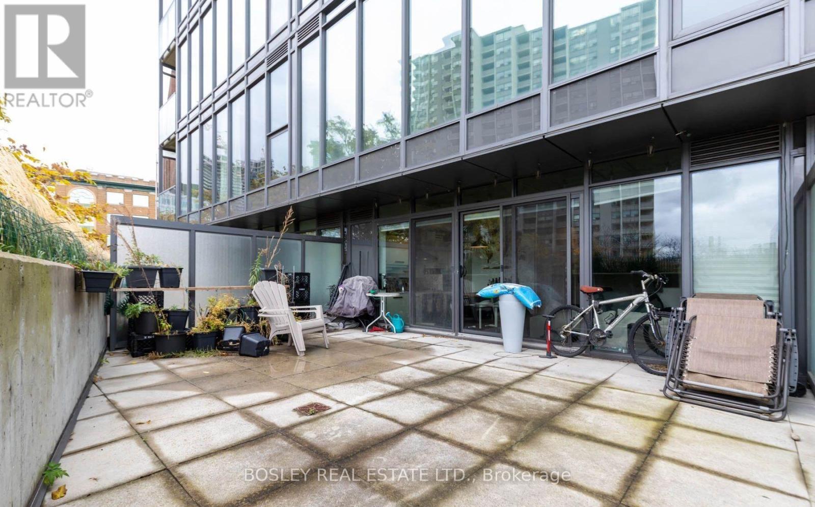 15 Beverley Street — photo 3