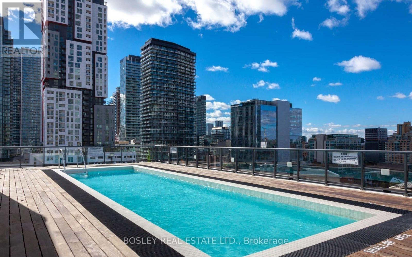 15 Beverley Street — photo 18