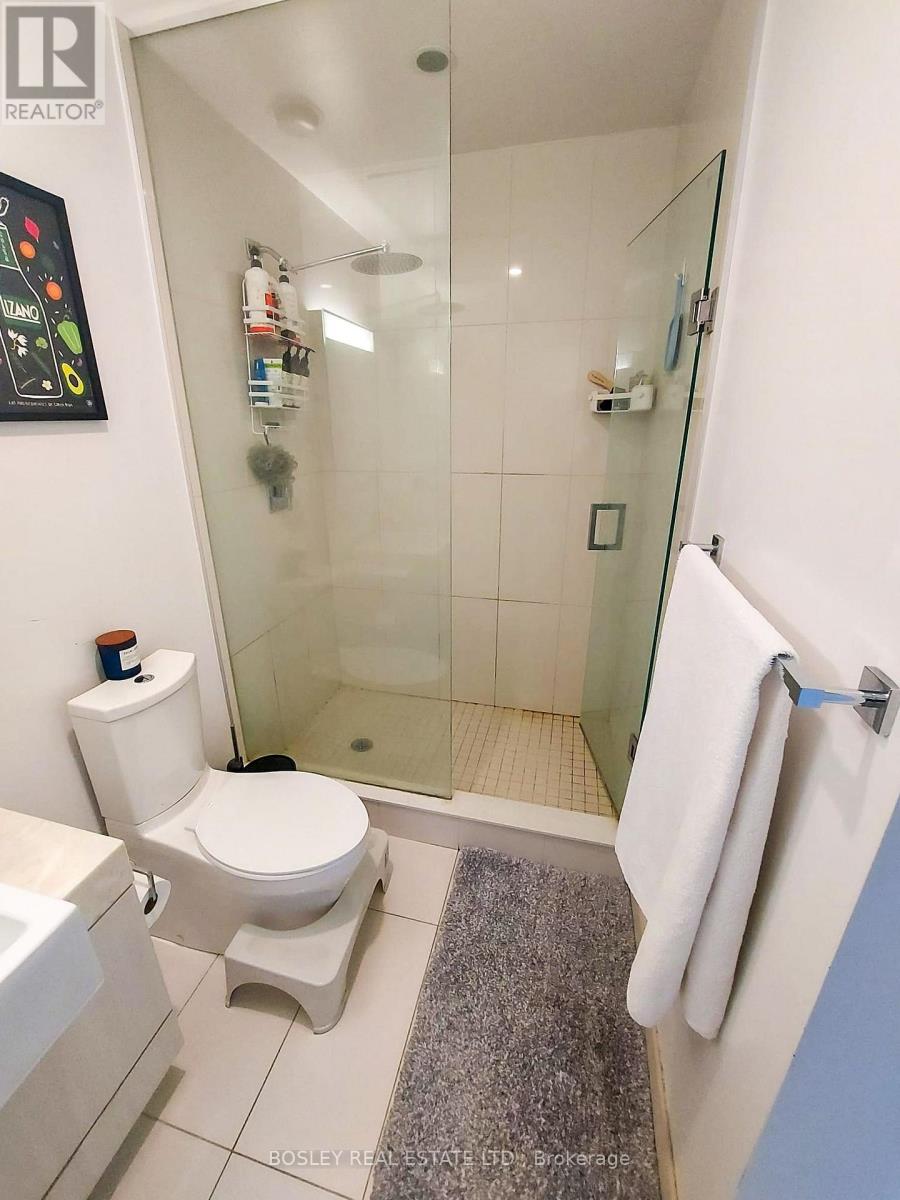 15 Beverley Street — photo 14