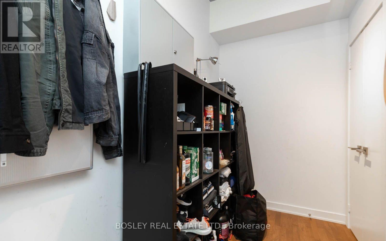 15 Beverley Street — photo 12