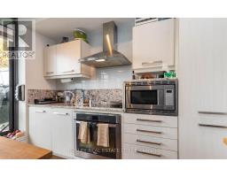 503 - 15 Beverley Street, Toronto, ON M5T0B3 Photo 7