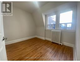 E - 341 St Clair Avenue W, Toronto, ON M5P1N3 Photo 8