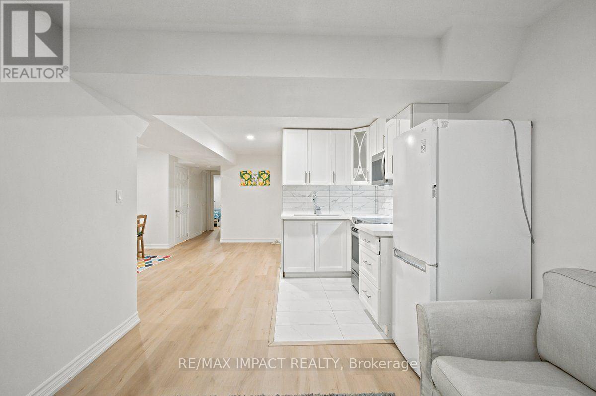 1318 Apollo Street — photo 27