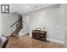 Foyer - 98 Evergreen Common Sw, Calgary, AB T2Y4N7 Photo 7