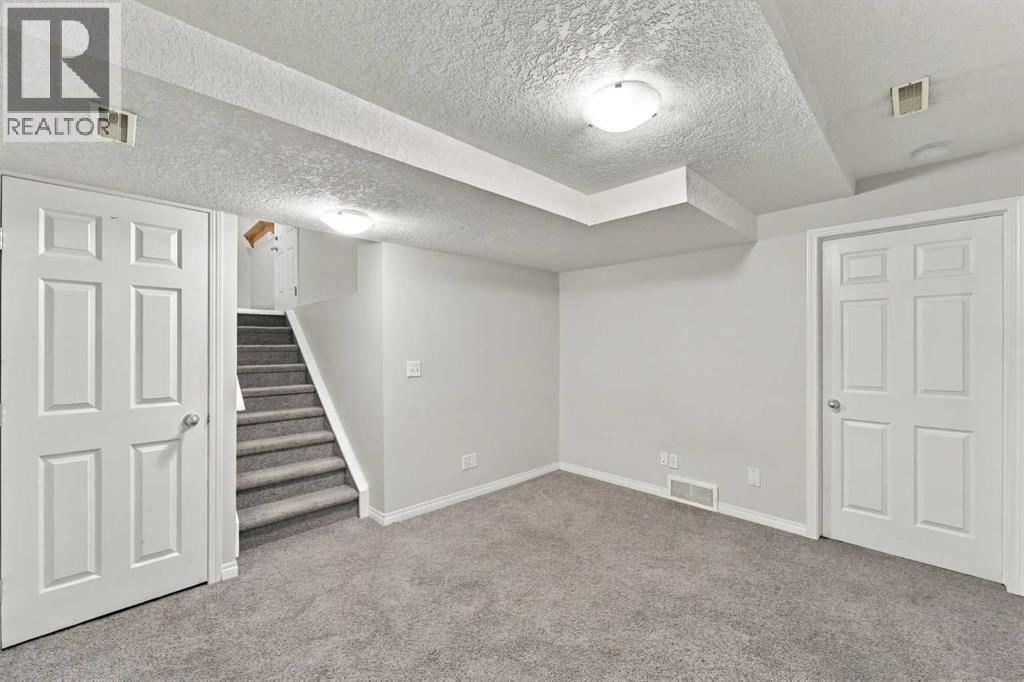 55 Copperfield Court SE photo 31