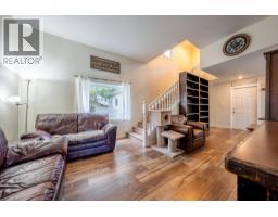 Bedroom - 3190 Hall Frontage Road, Grand Forks, BC V0H1H5 Photo 15