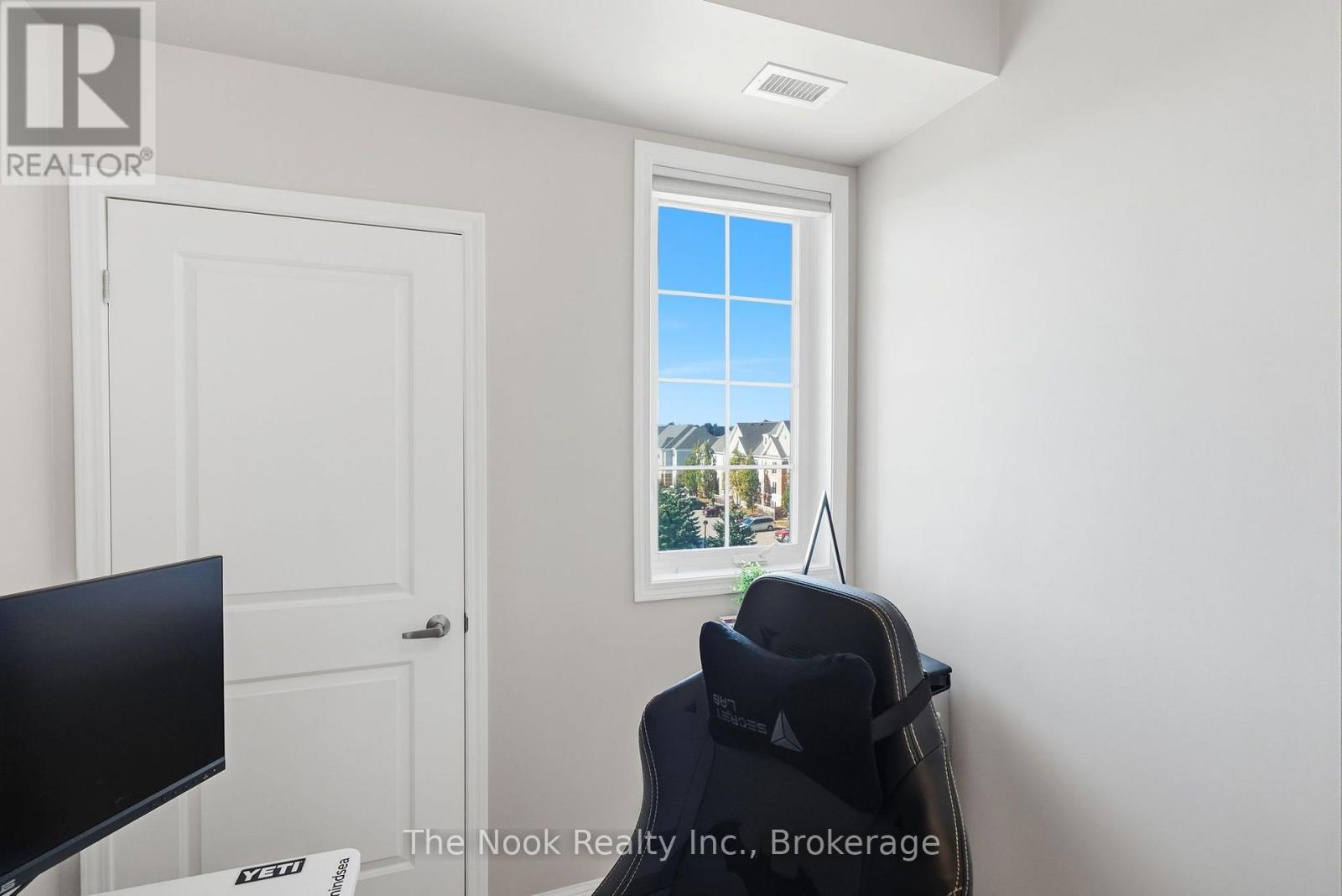 420- 84 Aspen Springs Drive, Clarington, ON photo 32